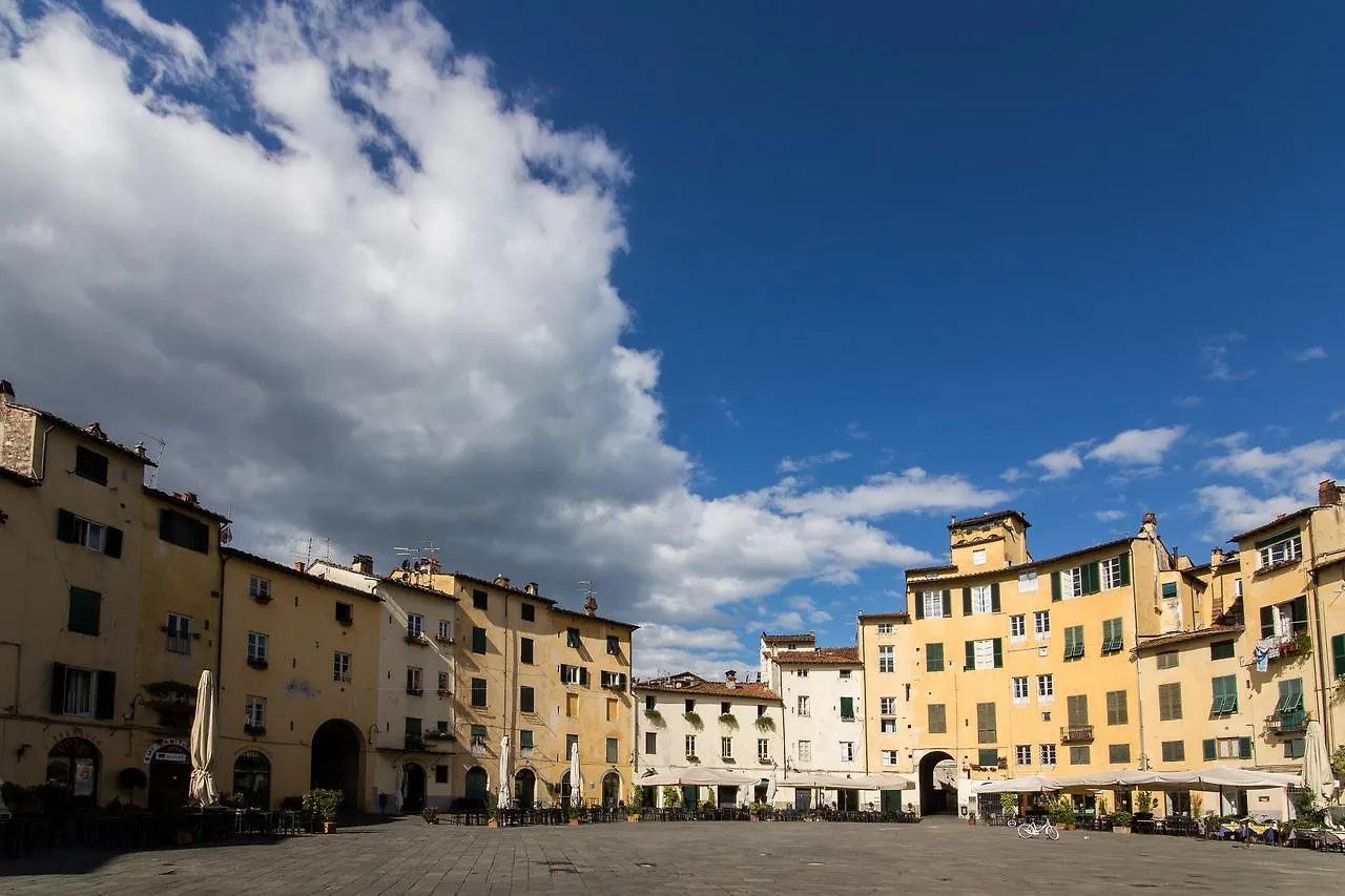Bed & Breakfast B&B Residenza Di Via Fontana Lucca